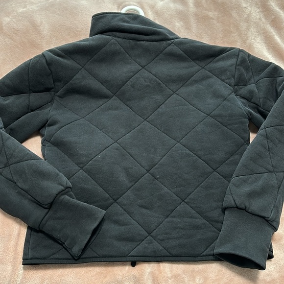 Reversible Lululemon sweater/jacket - Picture 2 of 4